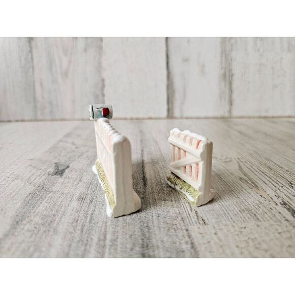 Walter brockmann fence mailbox vintage accessory Xmas decor set - Picture 2 of 5